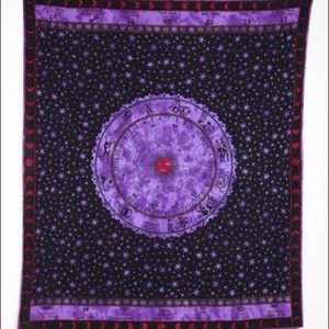 MT URBAN OUTFITTERS ZODIAC TAPESTRY